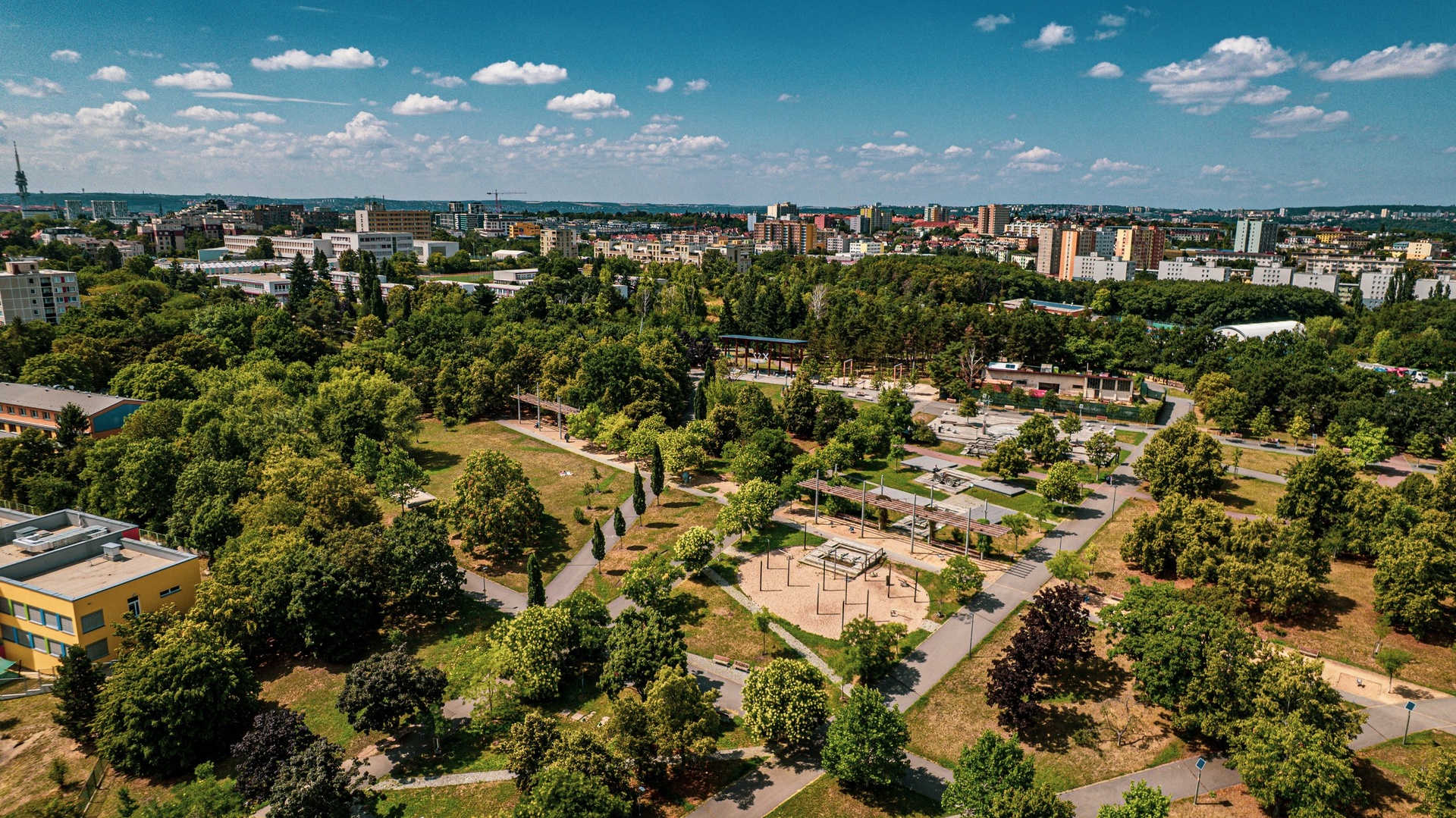 HDR - Vrsovice-3