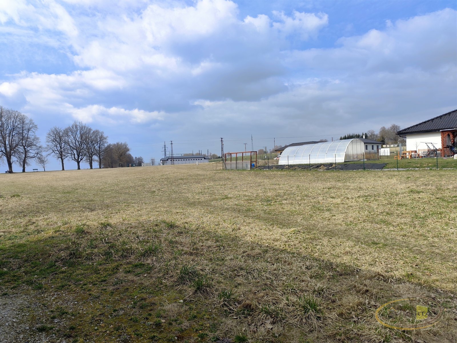 Pozemek 4.jpg