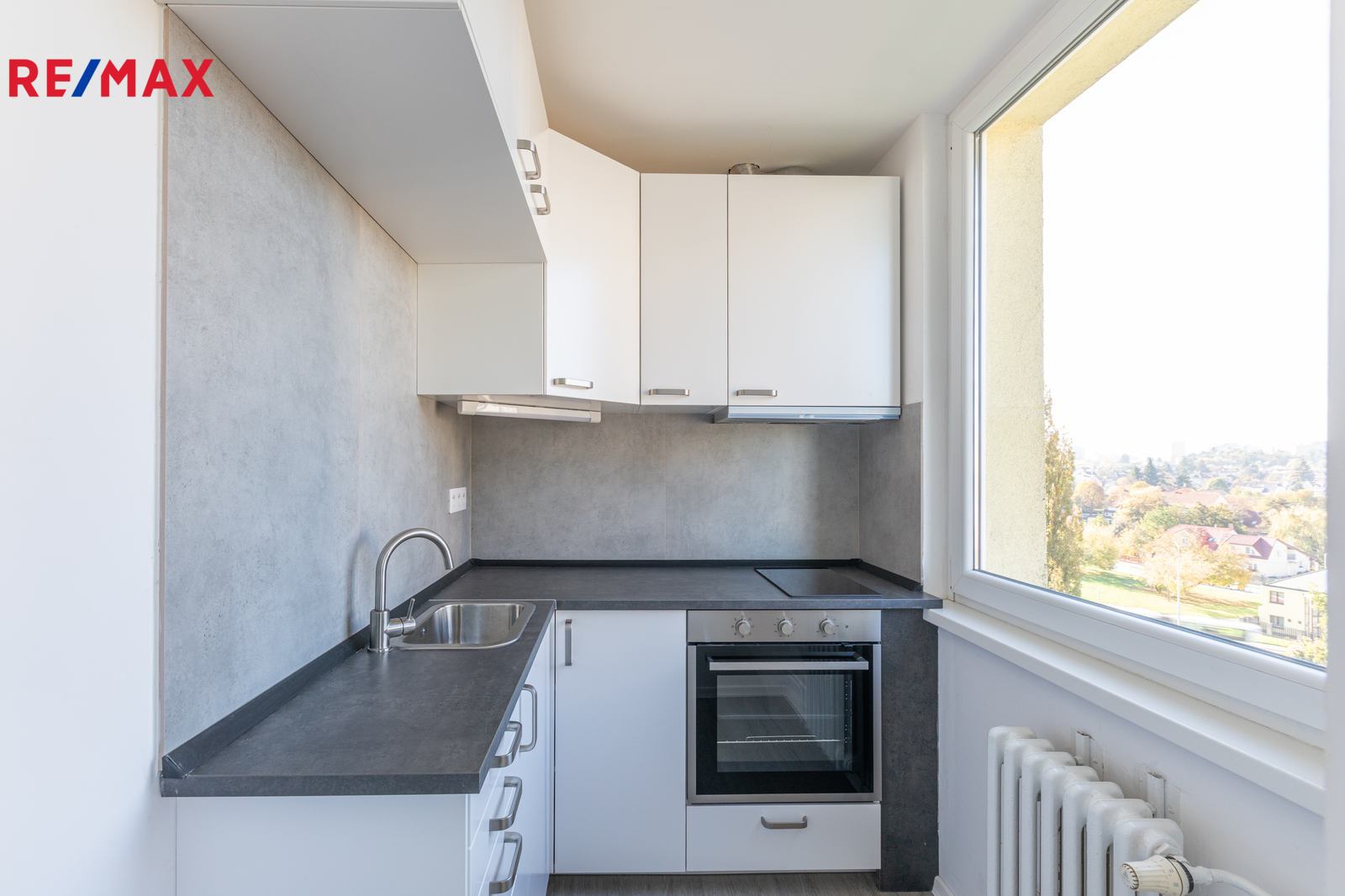 Prodej bytu 1+kk a garsoniéry Praha 5 490 000 Kč, foto 2