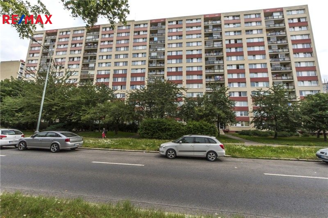18. Pohled na dům z ulice Lodžská