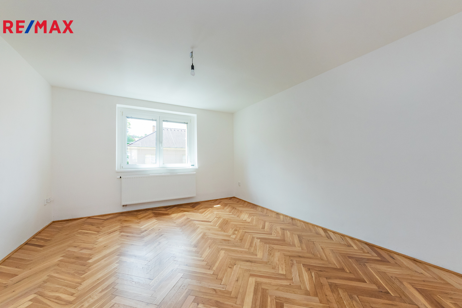 9. Druhá ložnice