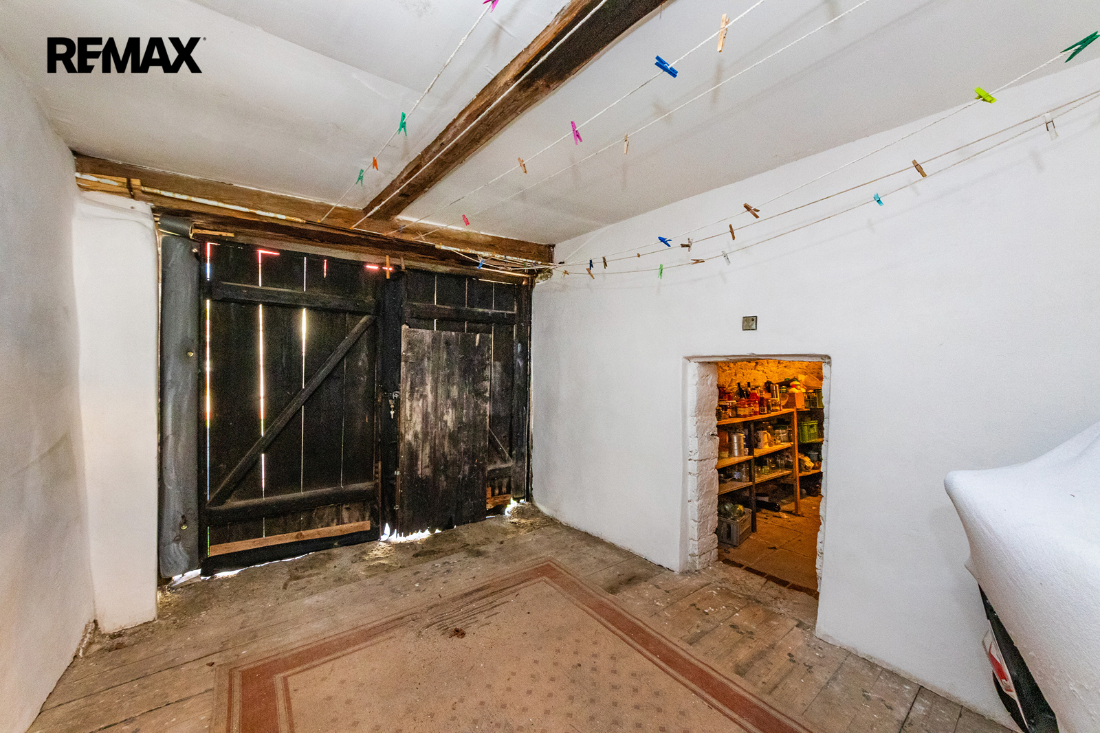 23. Garáž v přízemí