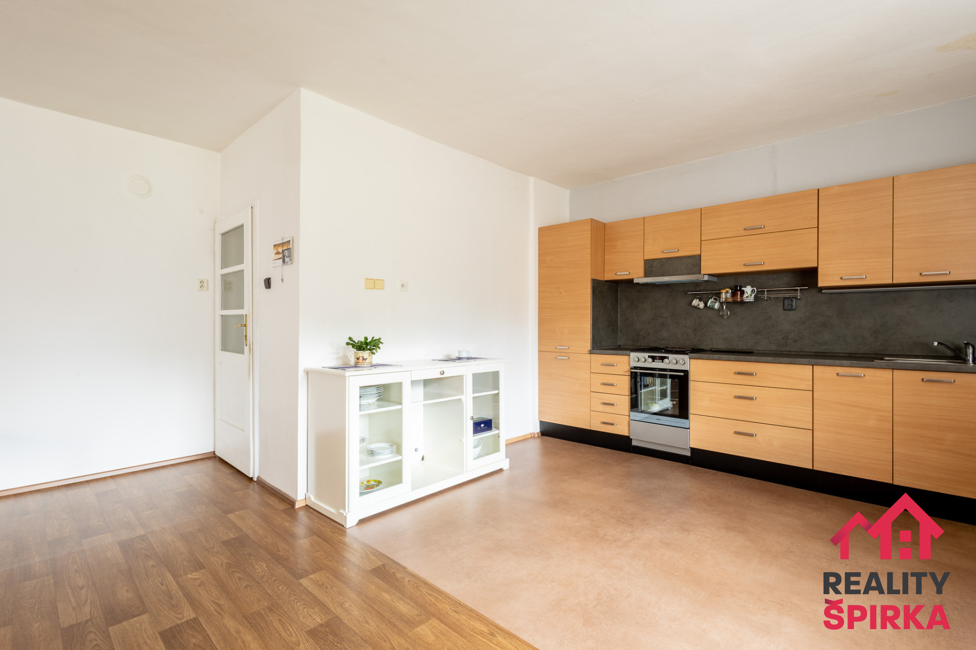 Prodej luxusního bytu 3+1, zahrada, terasa, Moravs
