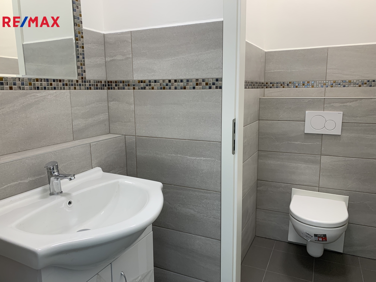 ordinace 49 m2  - toaleta