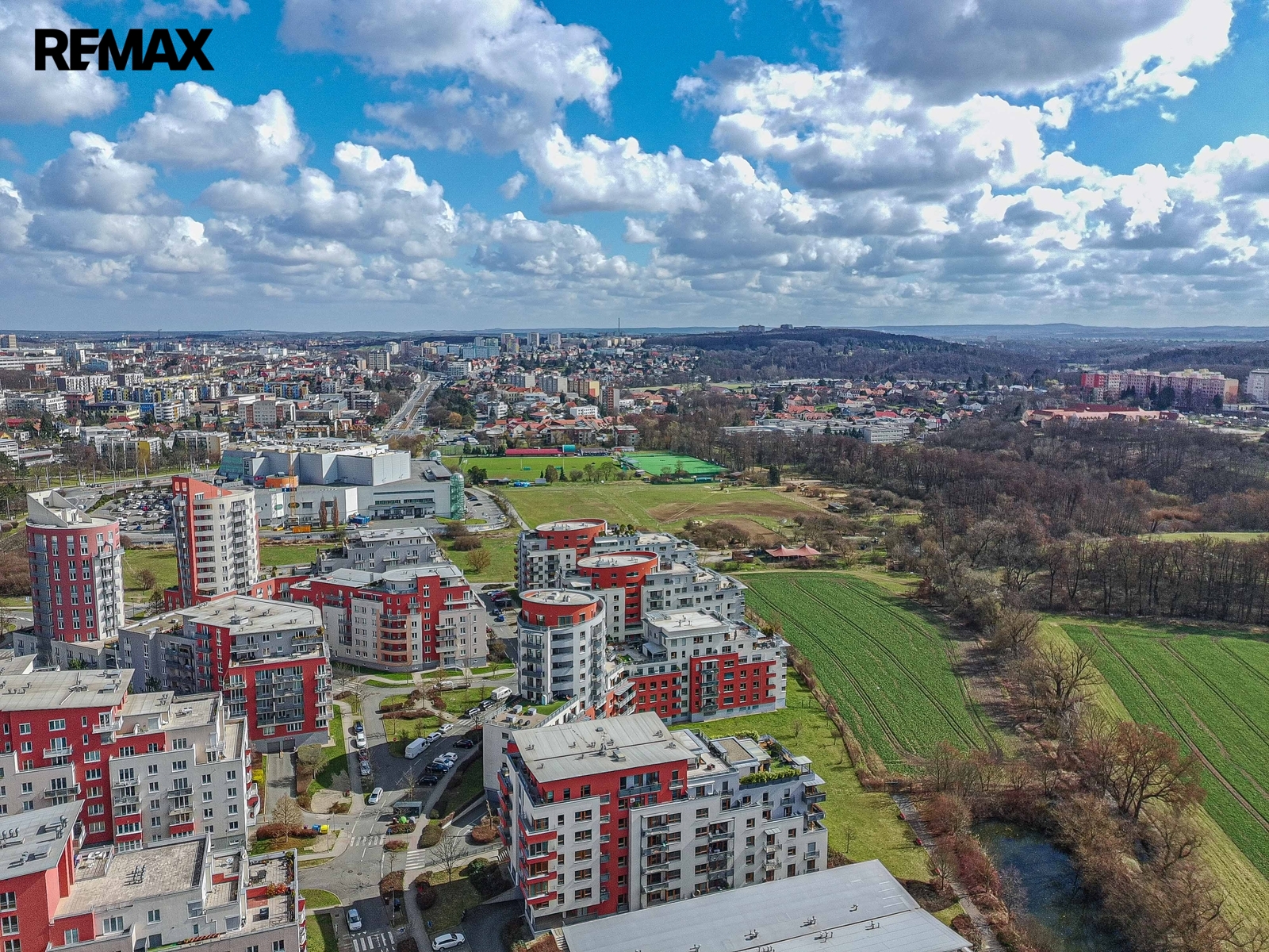 Letecký pohled: Vivo Hostivař