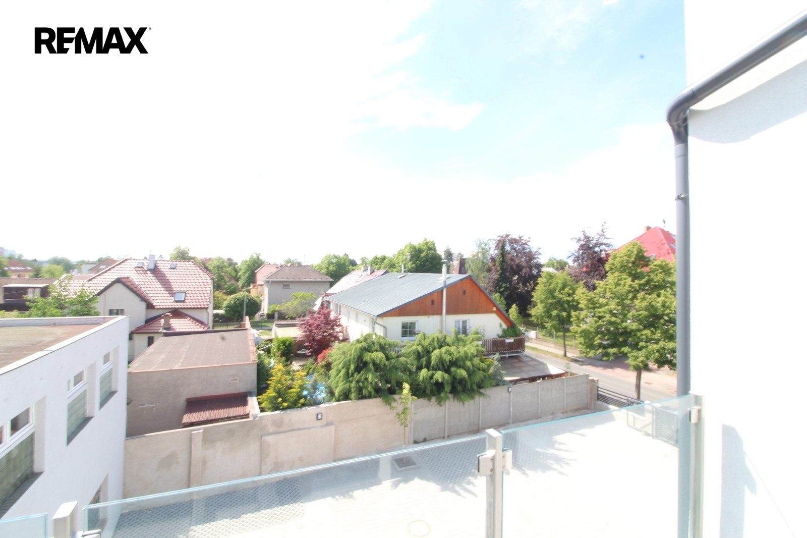 výhled z balkónu ordinace