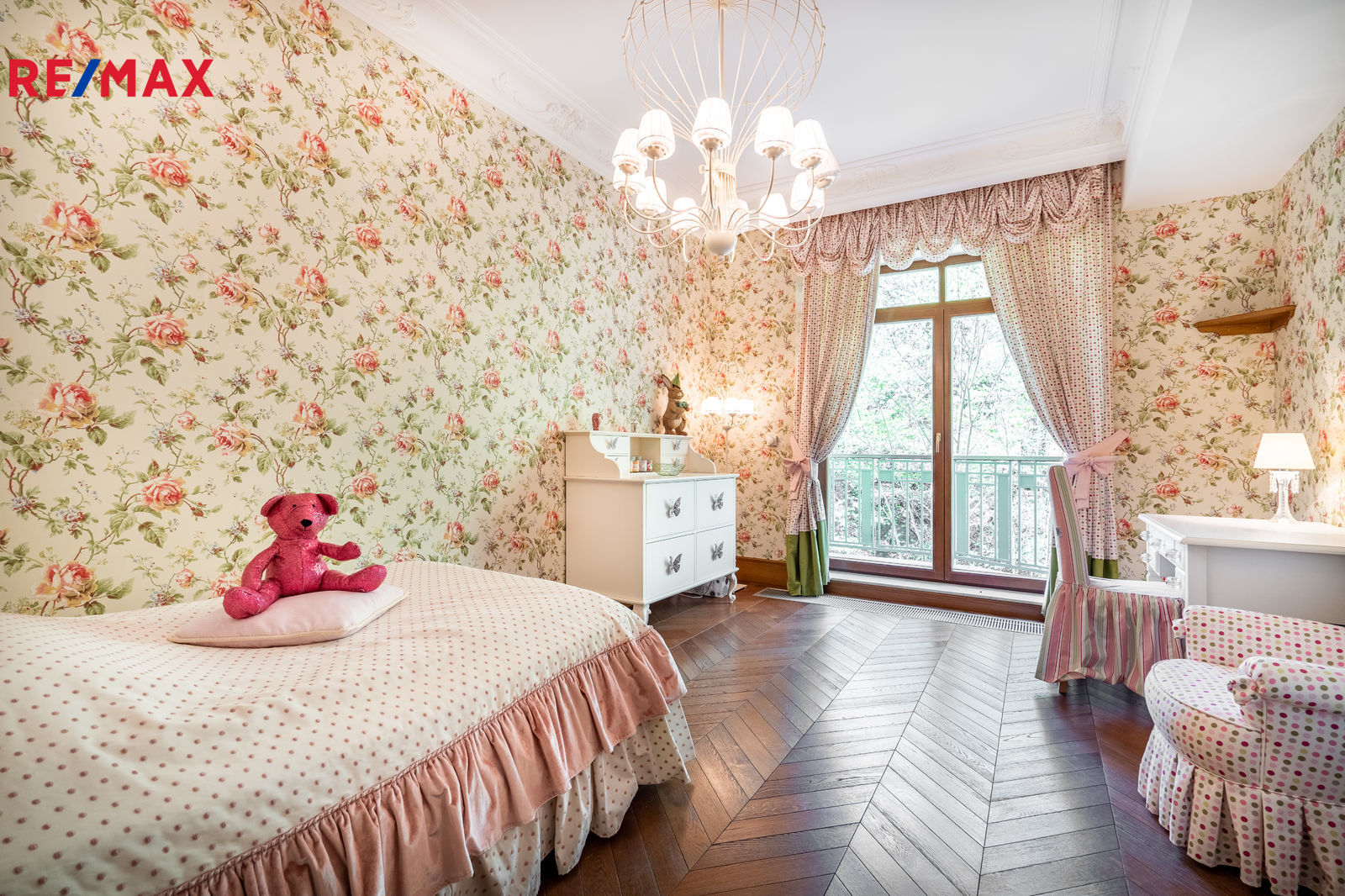 Prodej bytu 5+1 a více, 251 m² Karlovy Vary, U Imperiálu, obrázek 8
