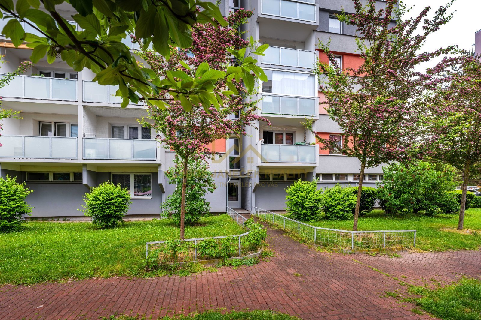 25-05-22 ČB Dlouhá Byt Foto_11.jpg