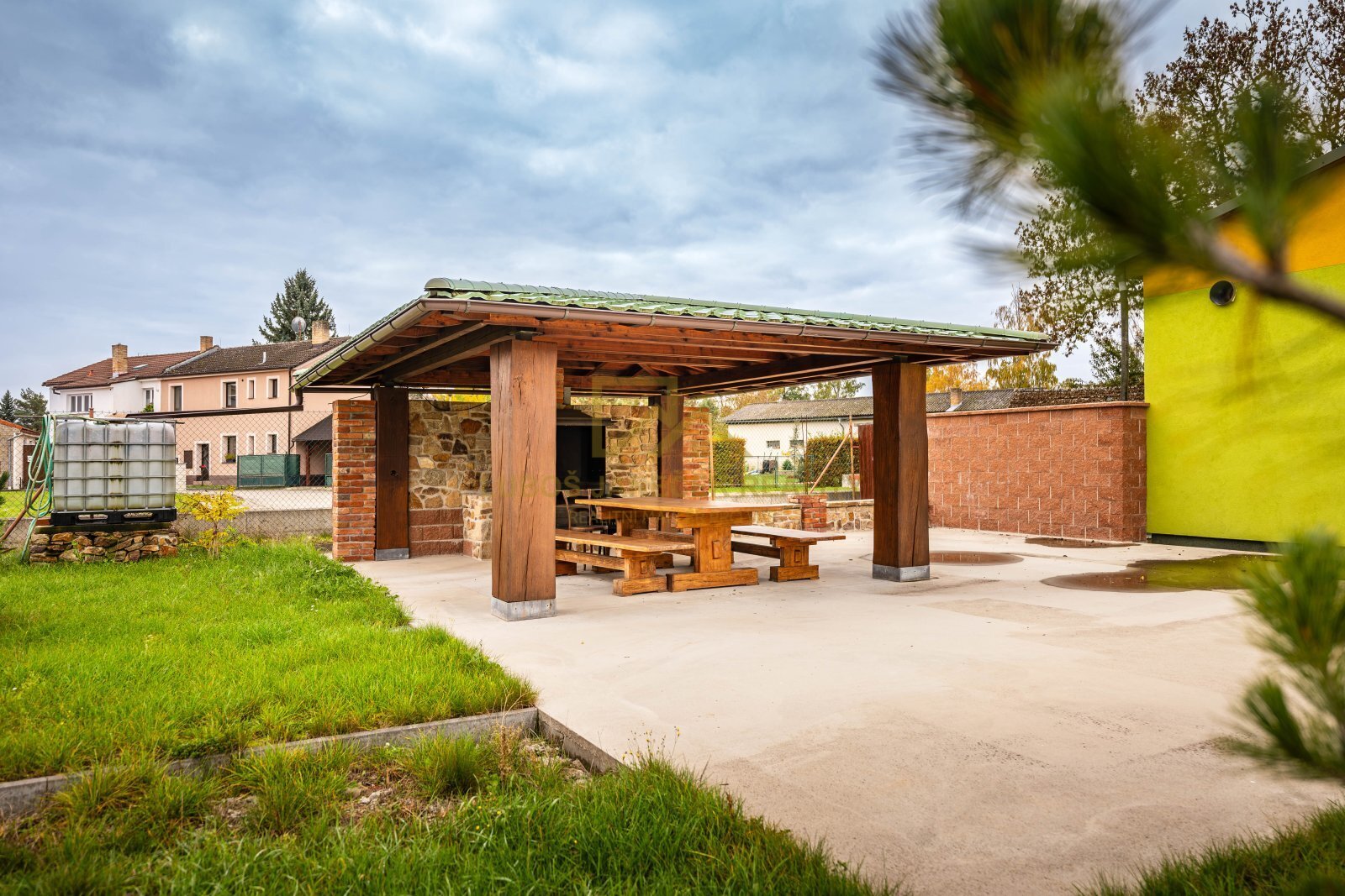 25-10-15 Veselí nad Lužnicí Pozemek Foto_01.jpg