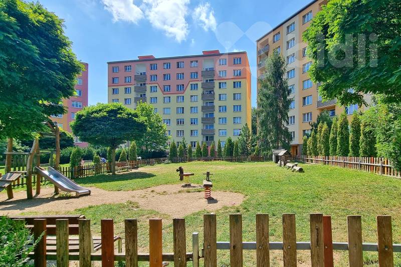 Prodej bytu 1+1, 34 m2, OV, Chomutov, ul. Školní p