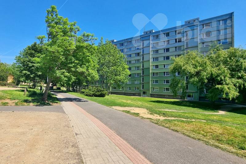 Pronájem bytu 1+1, 33 m2, Chomutov, ul. Stavbařská