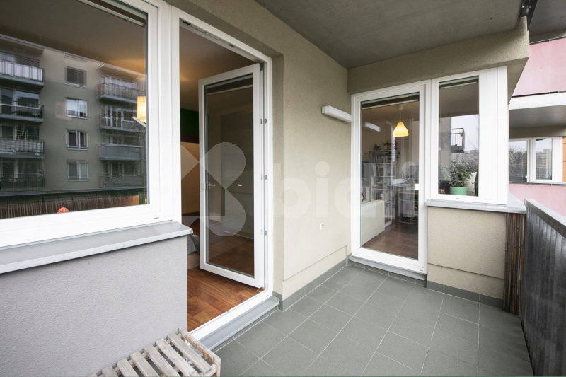 k pronájmu 2+kk, balkon, garážové stání Praha 4 Ch