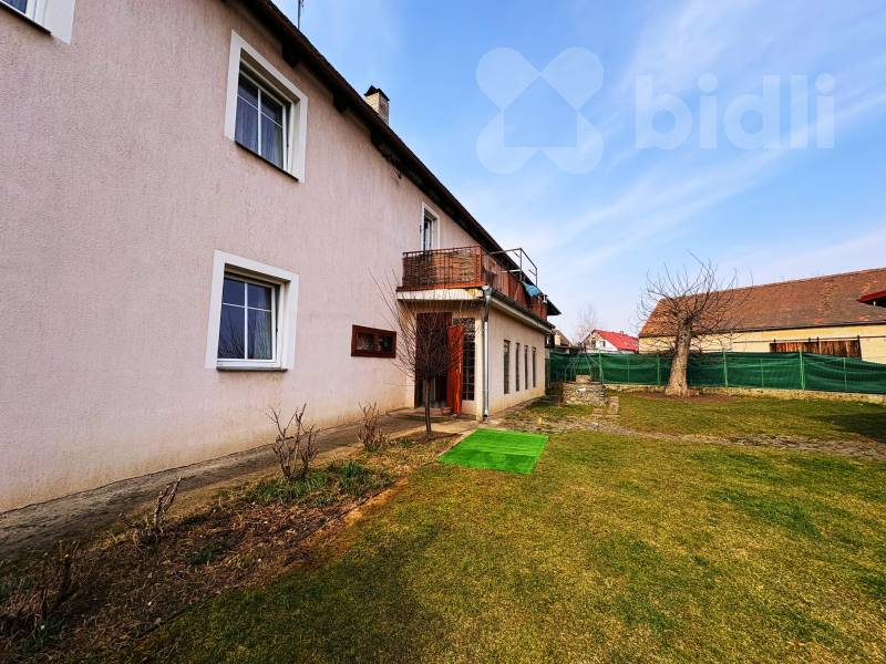 Pronájem bytu 3+kk, Žalany