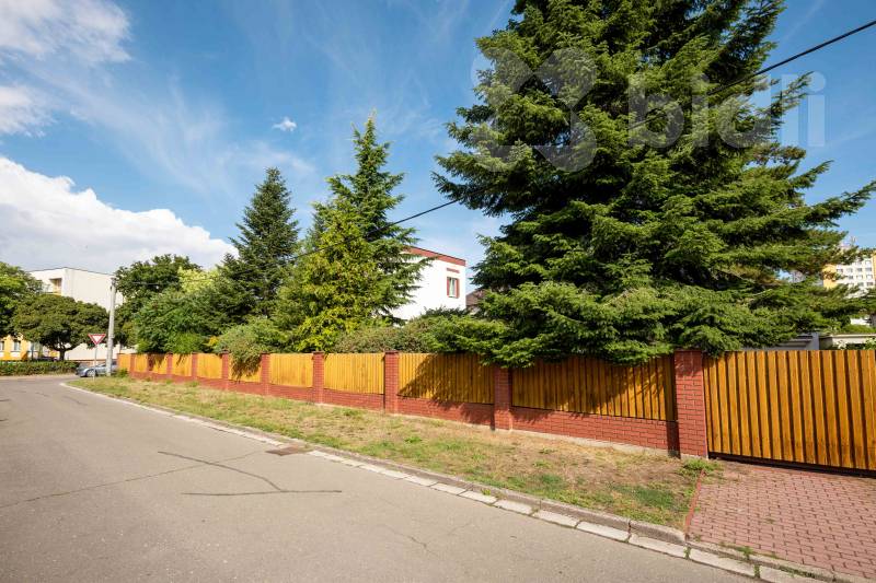 Vila s geniusem loci v srdci Malšovic
