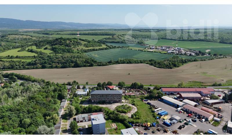 Prodej bytového domu, 2890 m², Kadaň, ul. Hřbi
