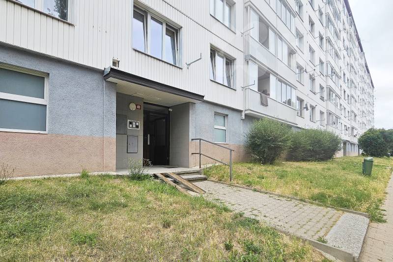 Pronájem bytu 1+1, 35 m2, Klášterec nad Ohří, ul. J. Á. Komenského
