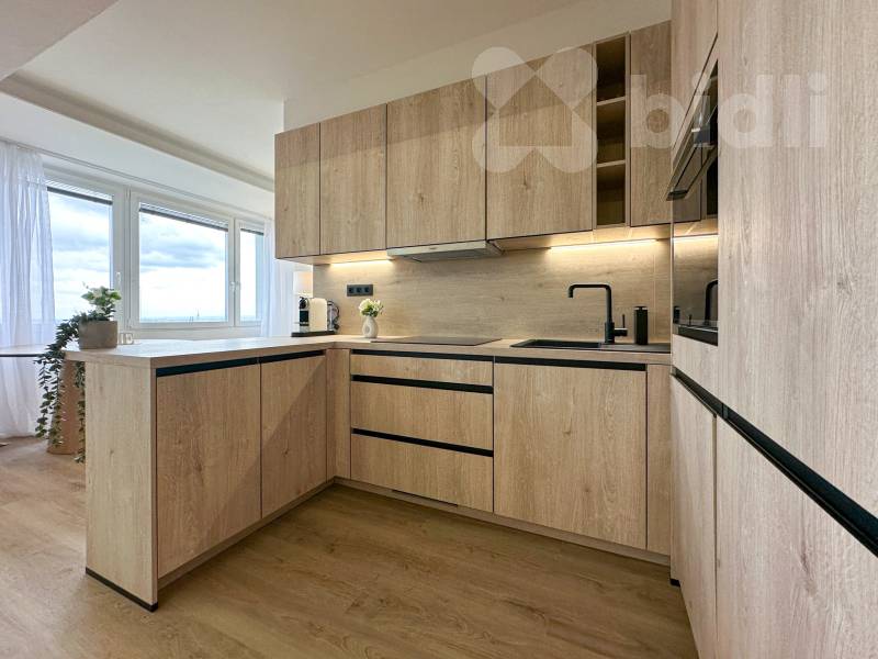 Prodej bytu 3+kk Praha 13 920 000 Kč, foto 2