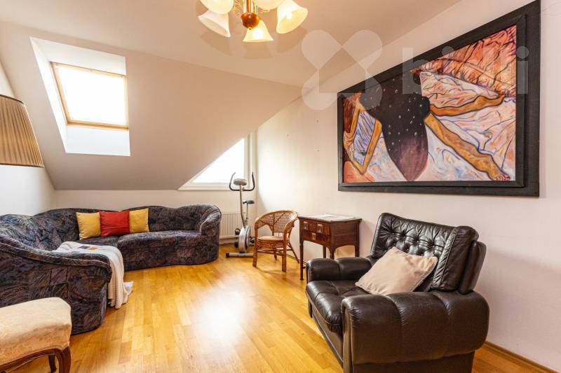 Prodej rodinného domu Mikulovice 9 990 000 Kč, foto 3