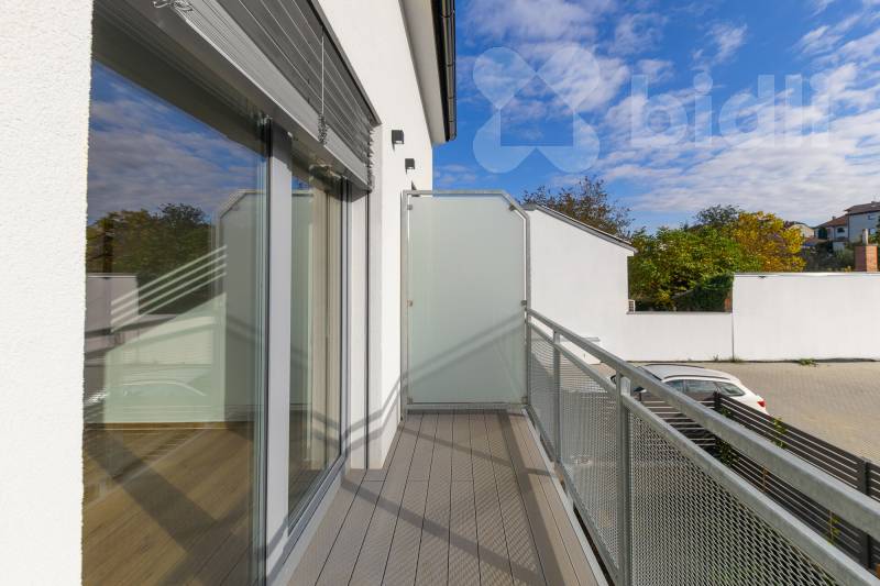 2+kk, Střelice u Brna