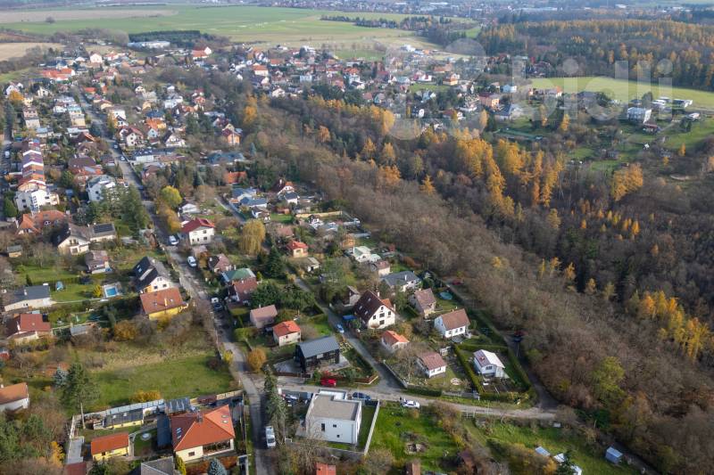 stavební pozemek Točná