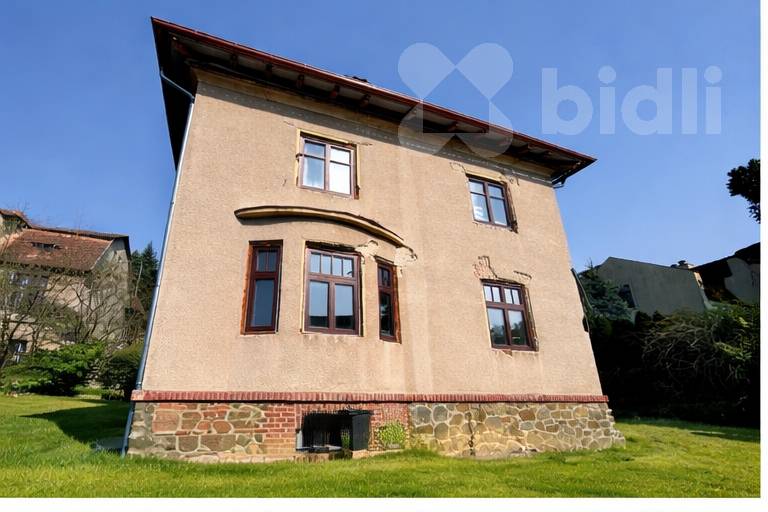 Vila Pod Svahem k reko