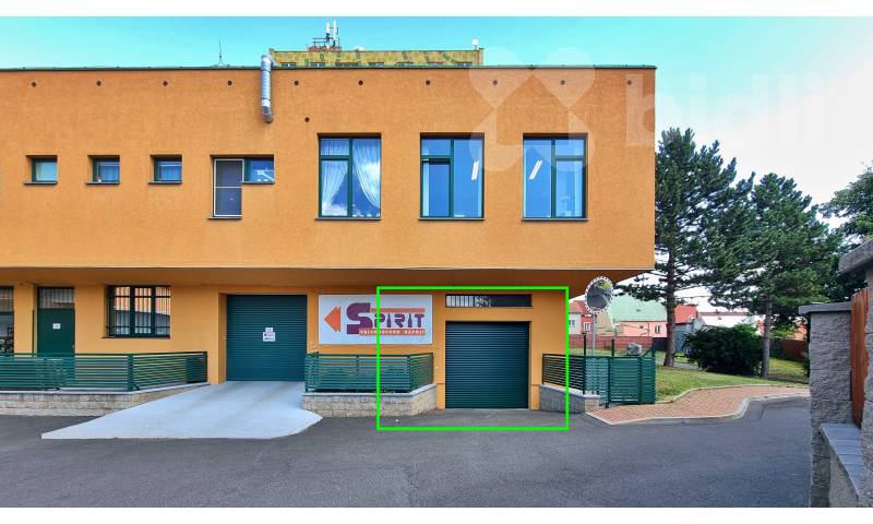 Pronájem komerčních prostor, 300 m2, Kadaň, ul. Ji