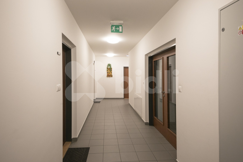 k pronájmu 2+kk, balkon, garážové stání Praha 4 Ch