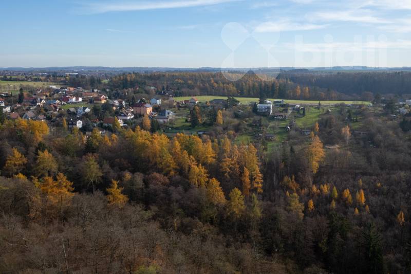 stavební pozemek Točná