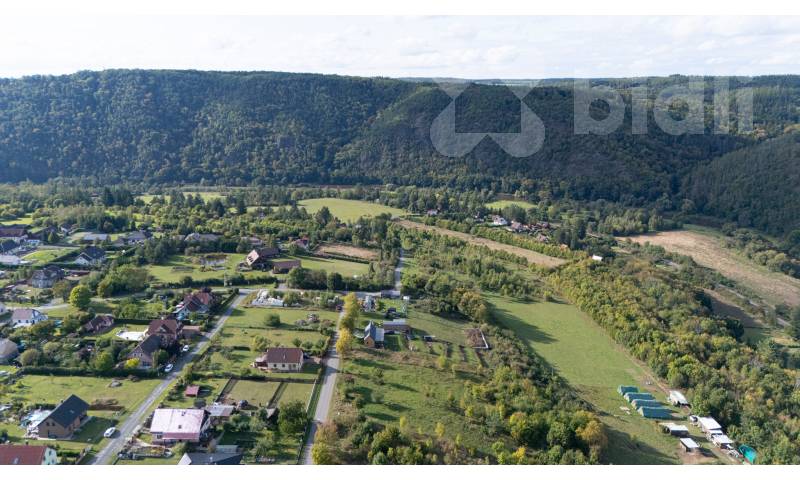 Stavební pozemek Újezd nad Zbečnem