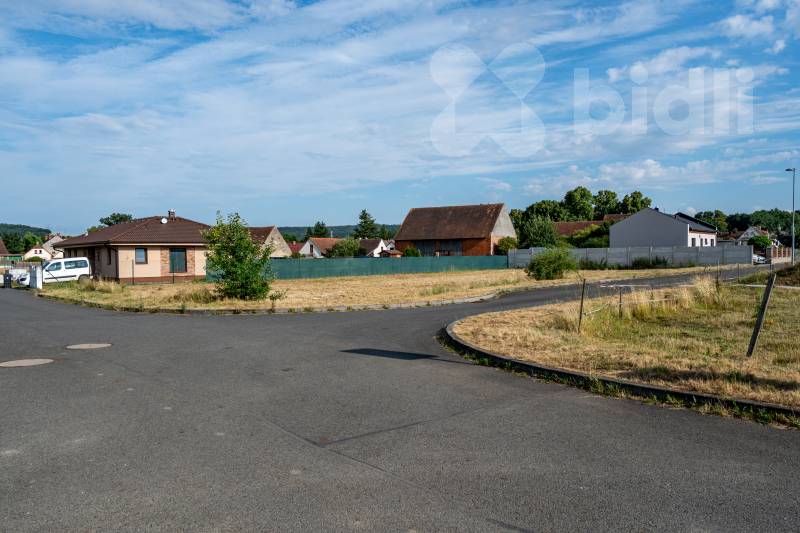 Prodej stavebního pozemku s kompletními inženýrský