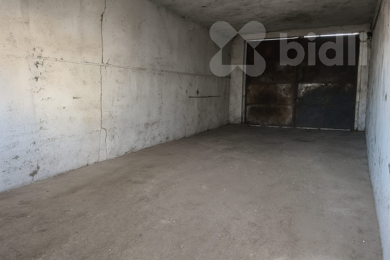 Garáž Haklovy Dvory