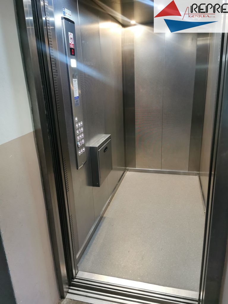 Ústí nad Labem - prodej bytu 2+1 s lodžií