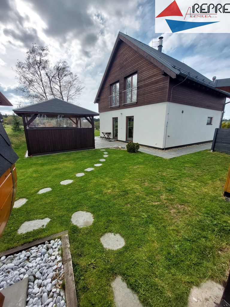 Moldava - prodej moderního horského domu v Krušnýc
