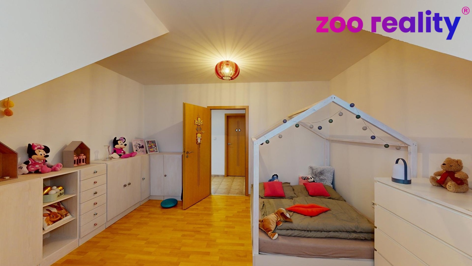 2.patro, dětský pokoj