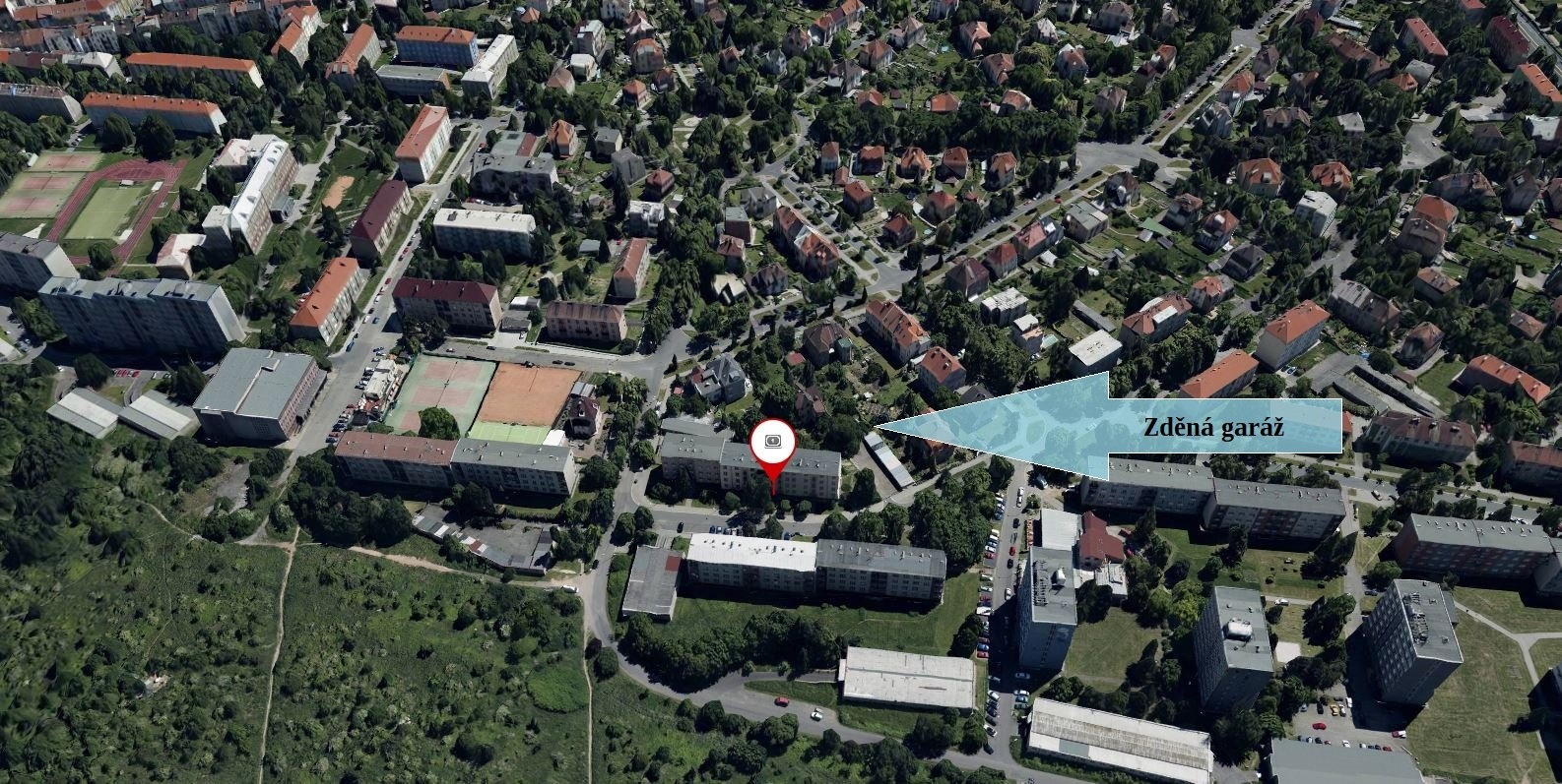 t letecké foto s garáží označeno