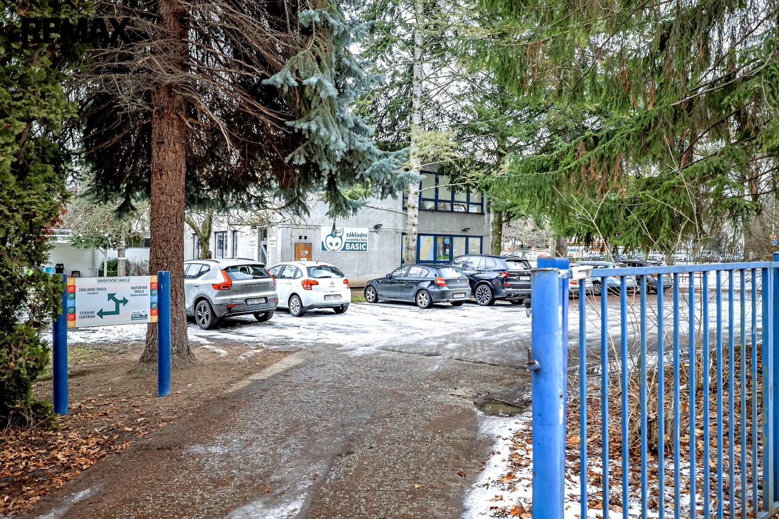 základní a mateřská škola Basic