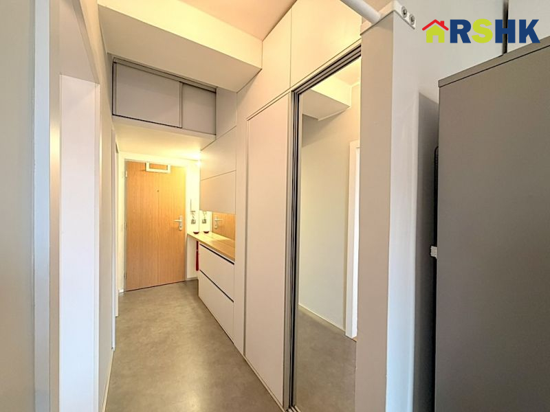 Pronájem bytu 1+1 Vrchlického, HK