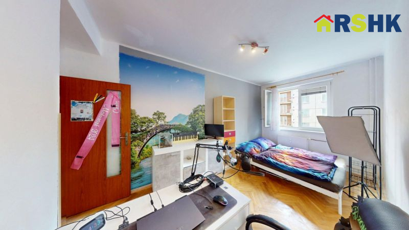 Prostorný byt 4+KK s balkóny a velkým sklepem ve Smiřicích