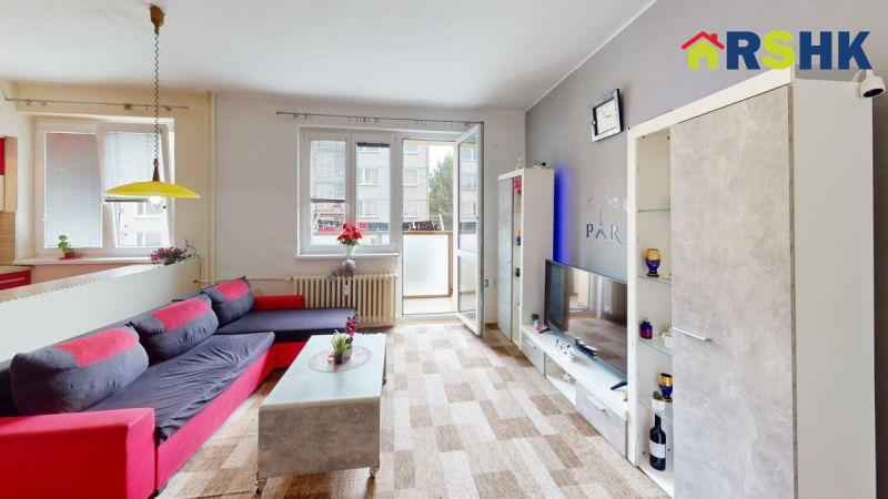 Prostorný byt 4+KK s balkóny a velkým sklepem ve Smiřicích