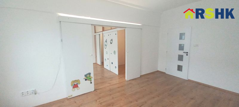 Pronájem bytu 2+1+šatna, 60 m&sup2;, Haškova ulice