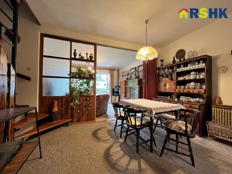 Prodej Řadového RD 5+1, bez zahrady, Malšovice HK