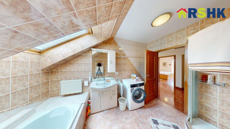 Pronájem komerčních prostor ve Stěžerách