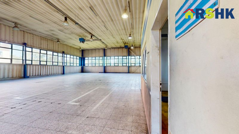 Pronájem skladové haly 310–760 m&sup2;