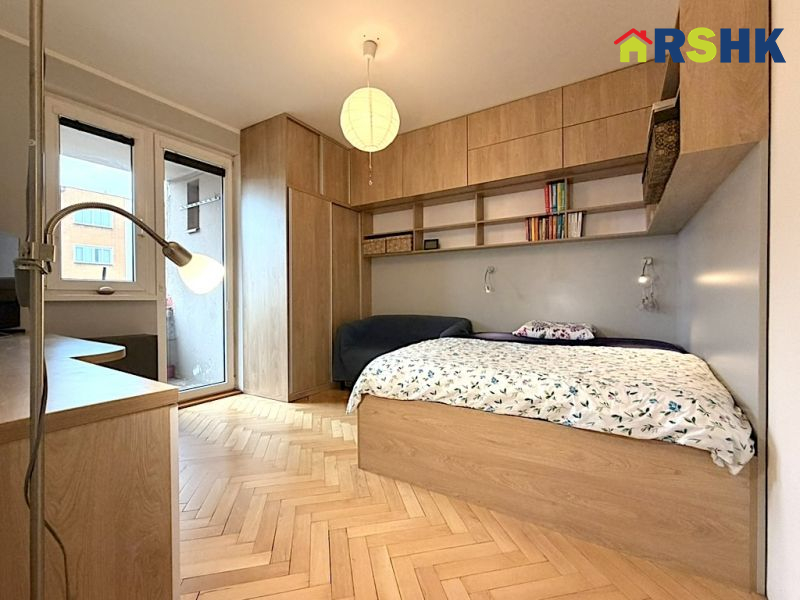 Pronájem bytu 1+1 Vrchlického, HK