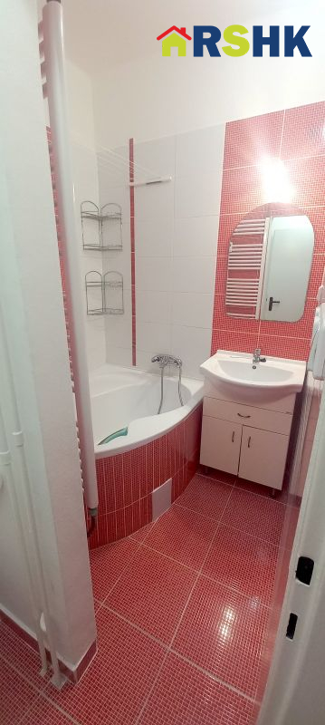 Pronájem bytu 2+1+šatna, 60 m&sup2;, Haškova ulice