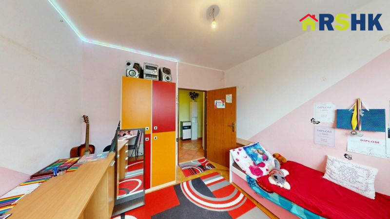 Prostorný byt 4+KK s balkóny a velkým sklepem ve Smiřicích