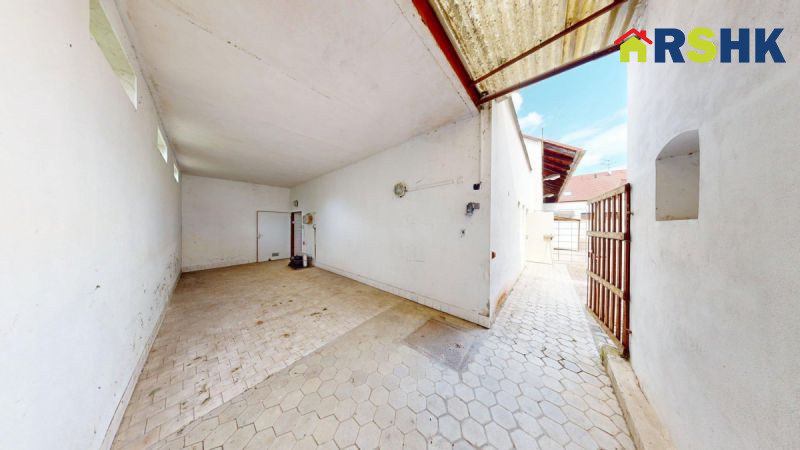 Pronájem komerčních prostor ve Stěžerách