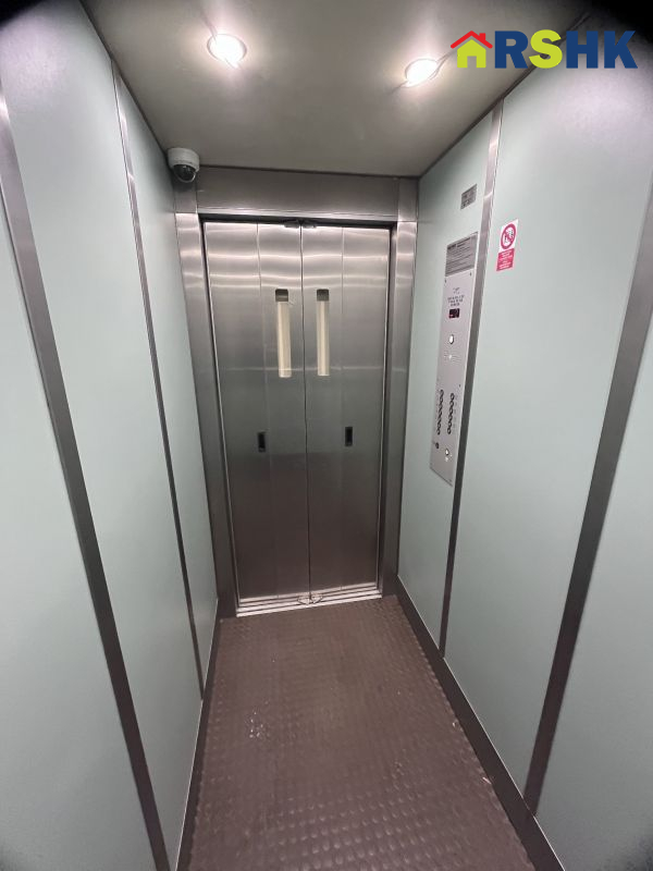 Prodej bytu 3+1 s lodžií a úžasným výhledem