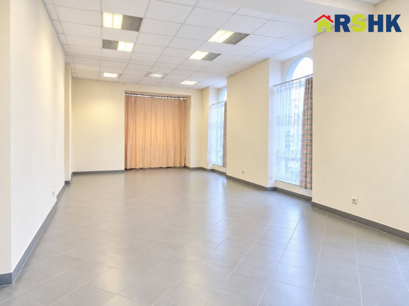 Pronájem obchodních prostor Hlinsko, 122 m2