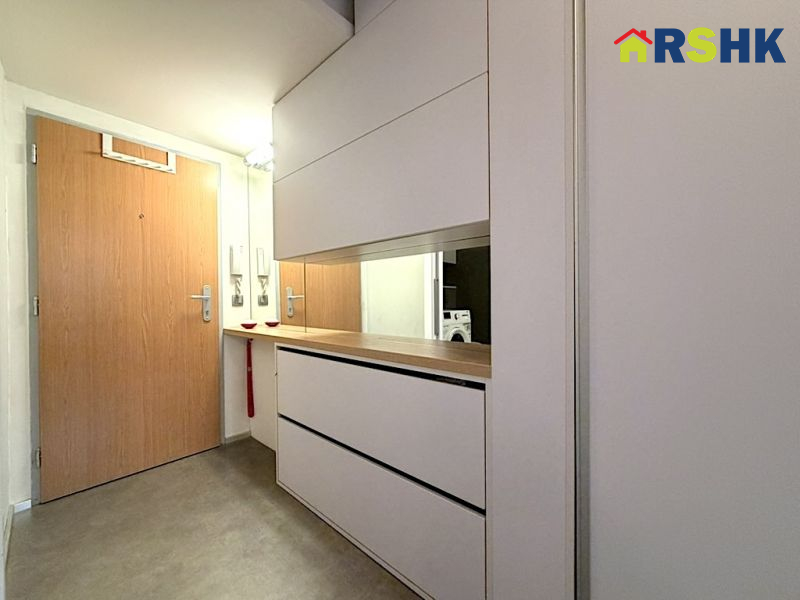 Pronájem bytu 1+1 Vrchlického, HK